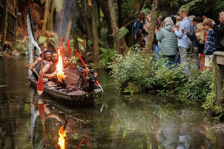 Voyages of Māori at Mitai Māori Village